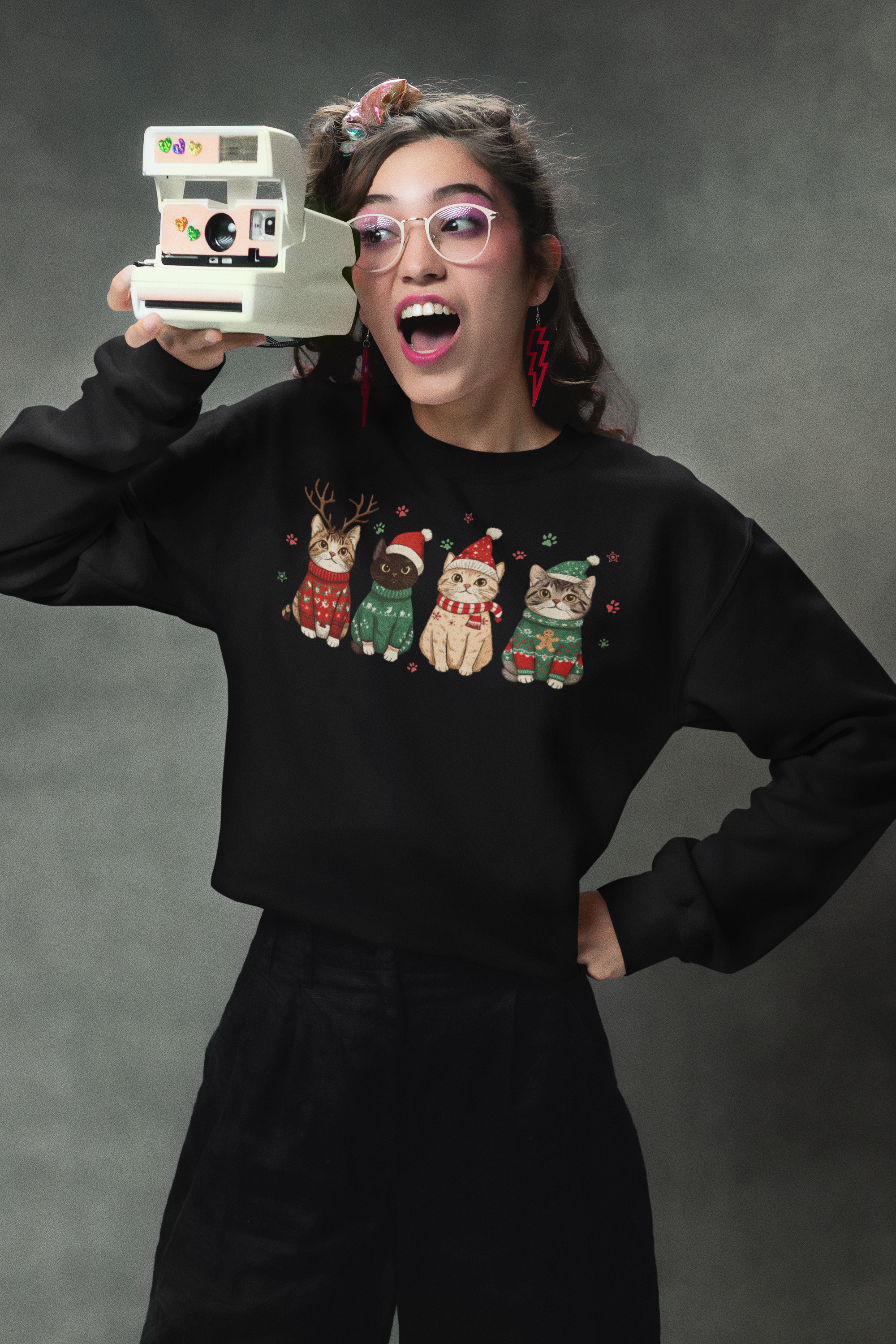 Holiday Cats Crewneck Sweatshirt — Festive Kittens in Sweaters