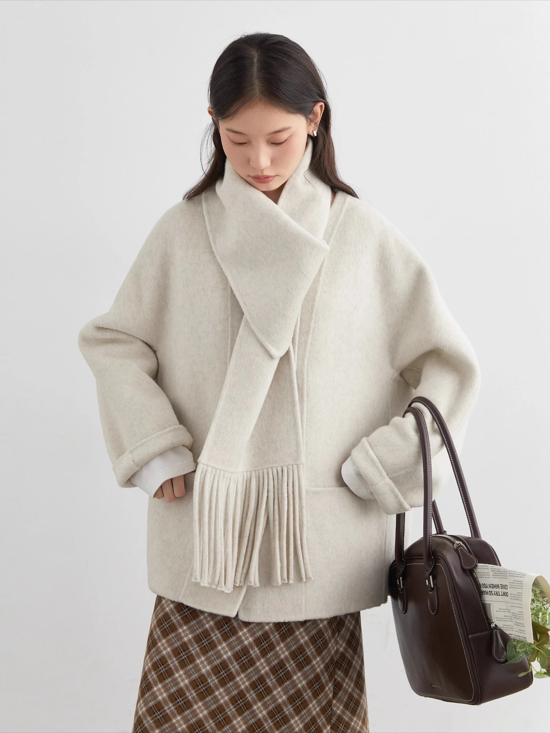 Women’s Oversized Minimalist Wool Jacket with Scarf | Cozy Winter Coat