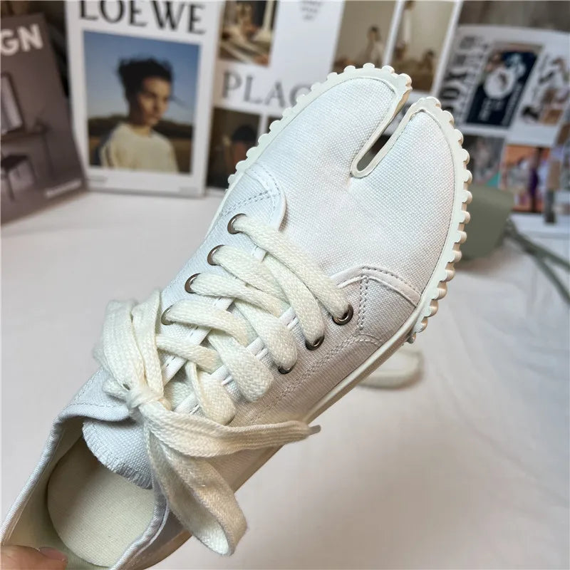 Women’s Split Toe Canvas Sneakers – Casual Lace-Up Flat Shoes for Everyday, Walking & Streetwear