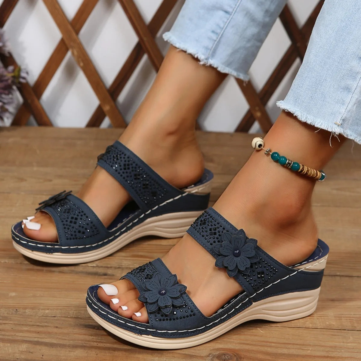 Women’s orthopaedic Floral Comfort Wedge Sandals – Casual Slip-On Platform Slippers for Everyday & Summer Wear