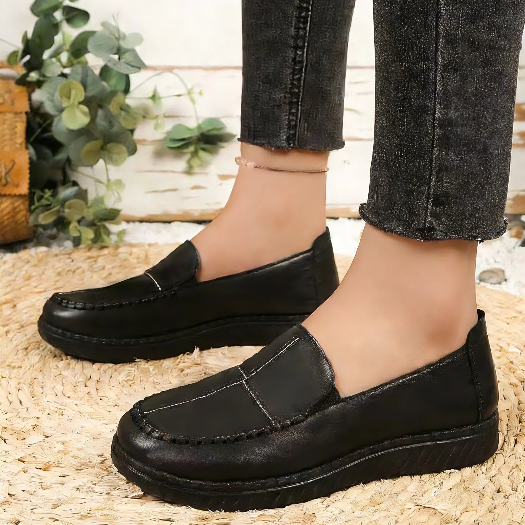 Women’s Classic Comfort orthopaedic Loafers – Soft Slip-On Walking Shoes for Office, Casual & Everyday Wear