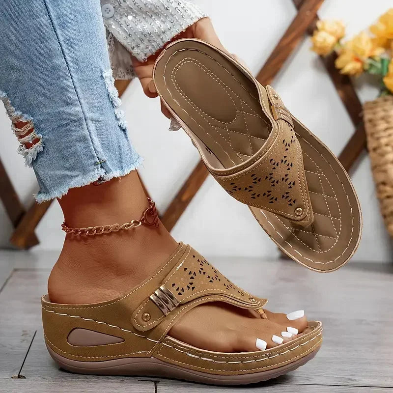 Women’s orthopaedic Comfort Wedge Sandals – Casual Toe Ring Slip-On Slippers for Everyday & Summer Wear
