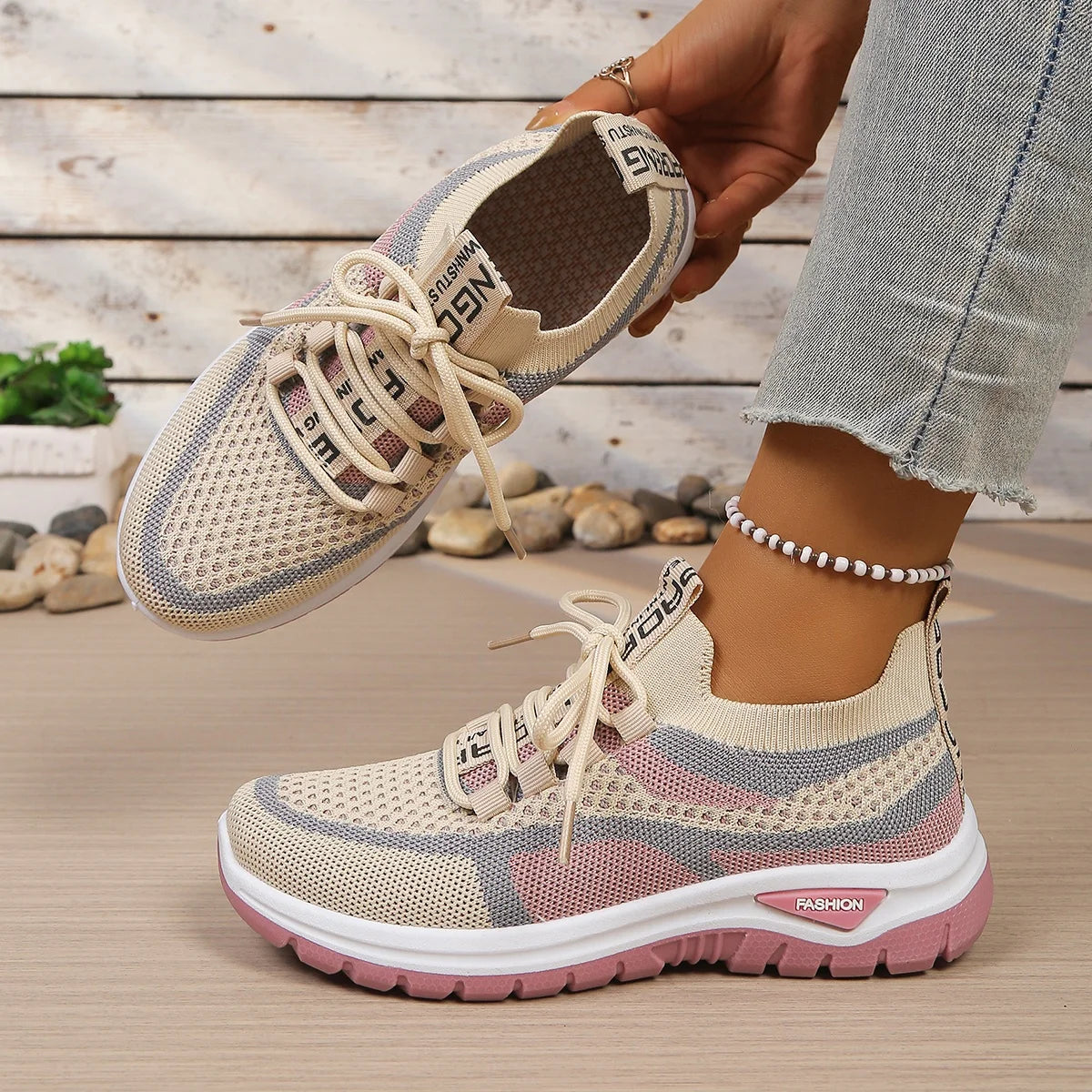 Women’s Breathable Knit Sneakers – Lightweight Lace-Up Walking Shoes for Running, Travel & Everyday Wear