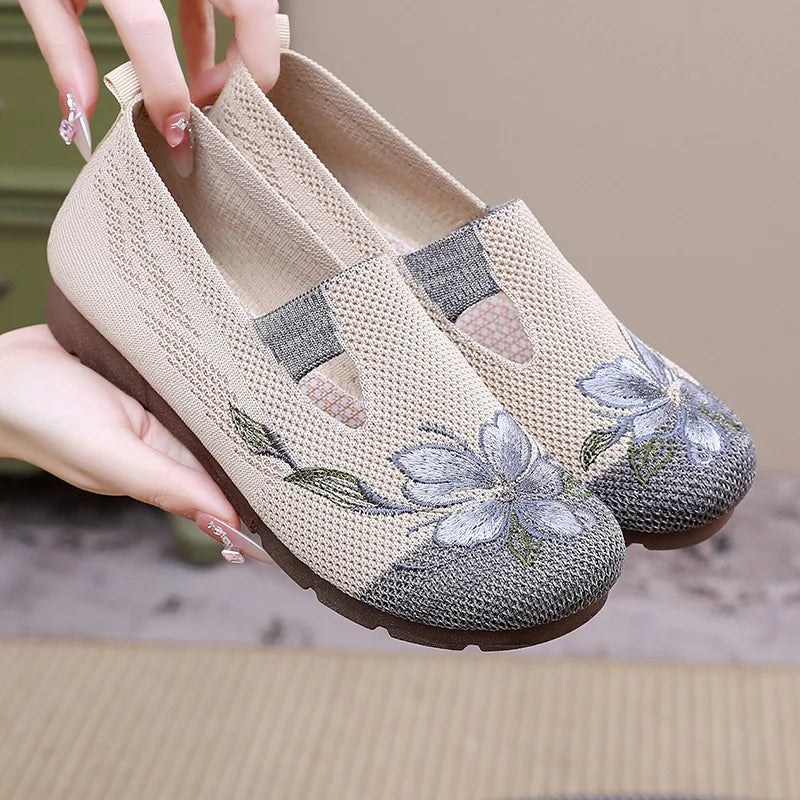 Women’s Floral Knit Comfort Flats – Breathable Slip-On Casual Shoes for Walking & Everyday Wear