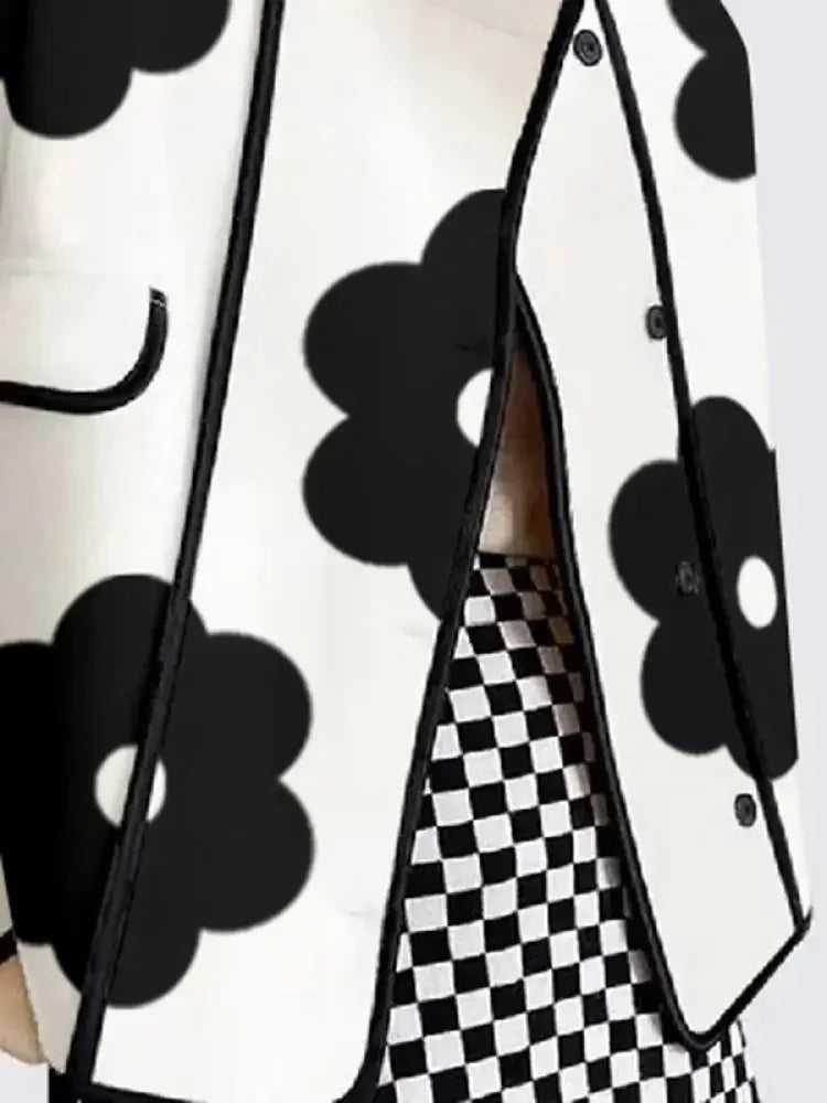 Women’s Black & White Floral Jacket | Oversized Retro Flower Print Statement Coat Casual Outerwear