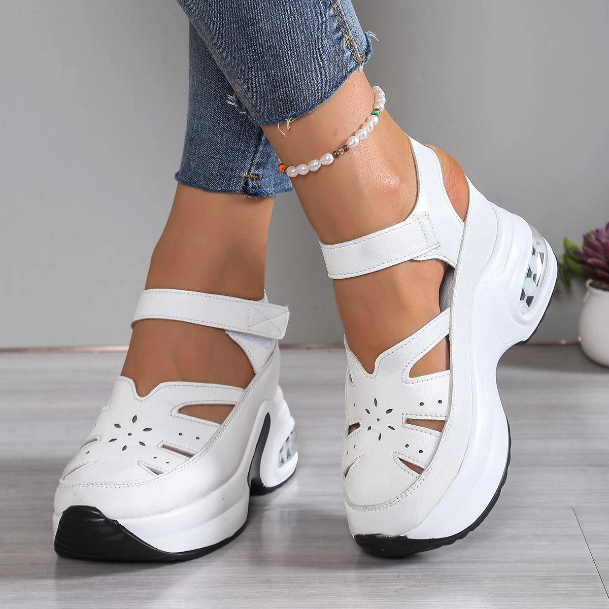 Women’s Orthopedic Platform Sandals – Breathable Closed Toe Walking Shoes for Casual, Travel & Everyday Wear