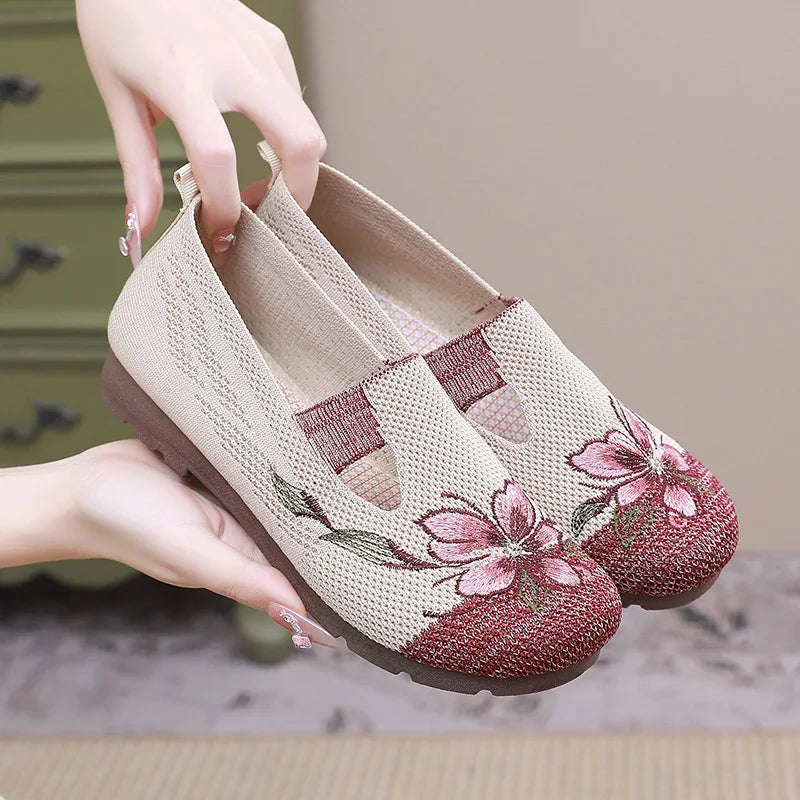 Women’s Floral Knit Comfort Flats – Breathable Slip-On Casual Shoes for Walking & Everyday Wear