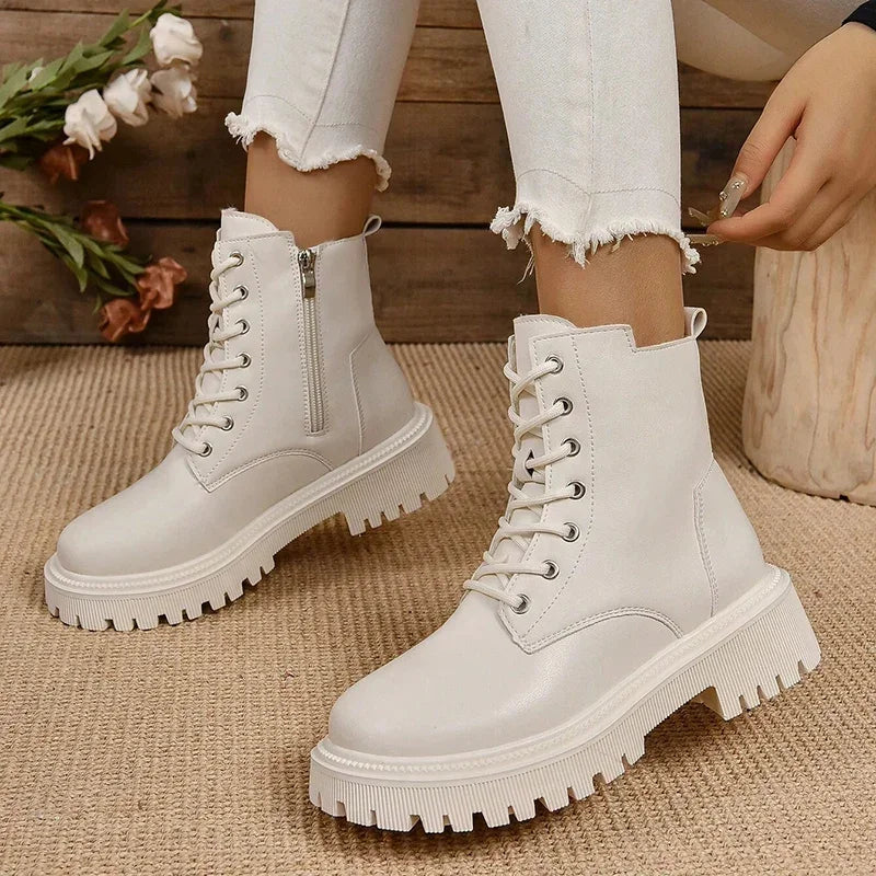 Women’s Lace-Up Combat Boots – Chunky Ankle Boots for Casual, Streetwear & Winter Fashion