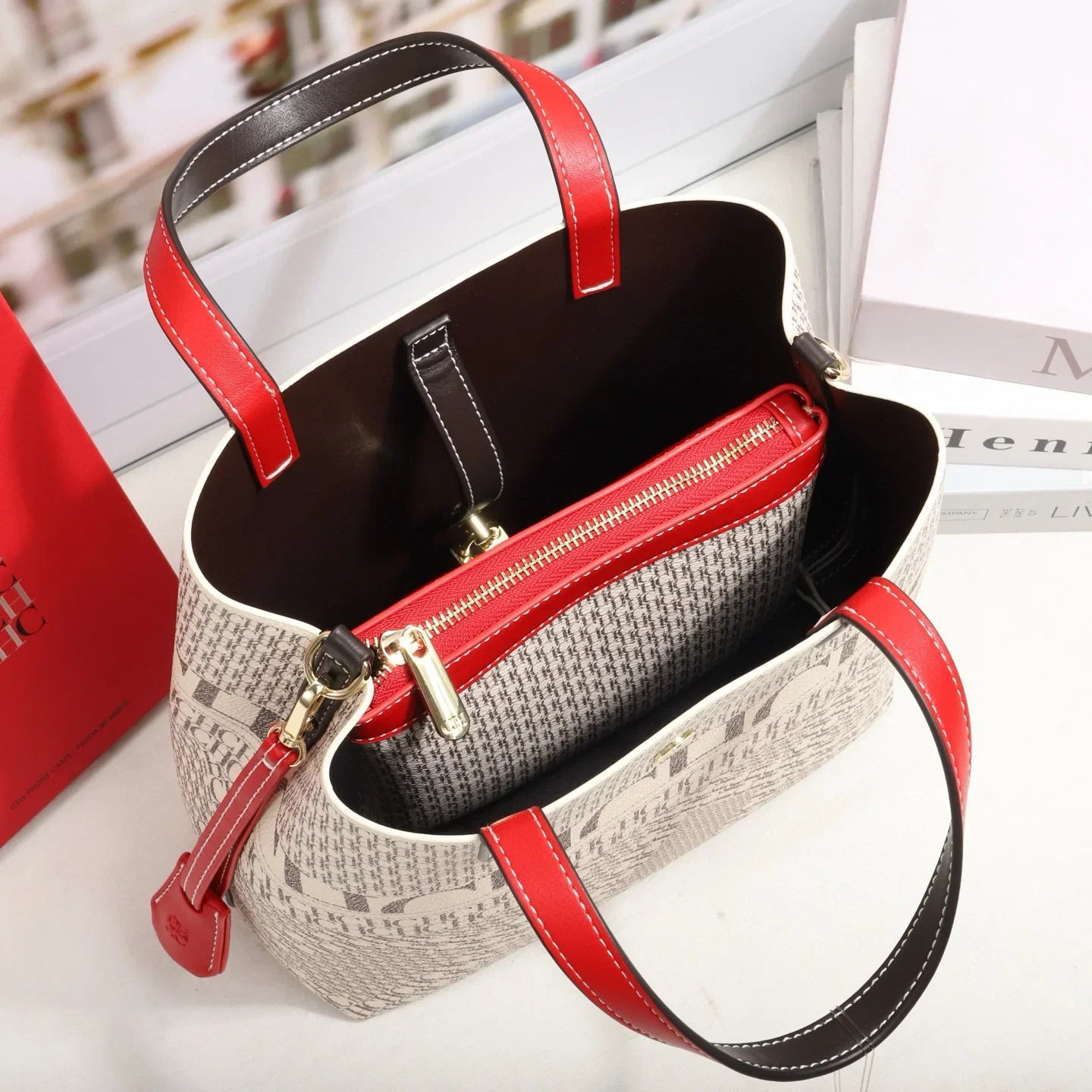 Designer Tote Bag for Women | Luxury Shoulder Handbag | Elegant Office Shopper Purse | Large Capacity Everyday Tote