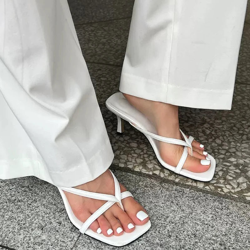 Women’s Minimal Thong Heel Sandals – Elegant Square Toe Slip-On Heels for Party & Everyday Chic Wear