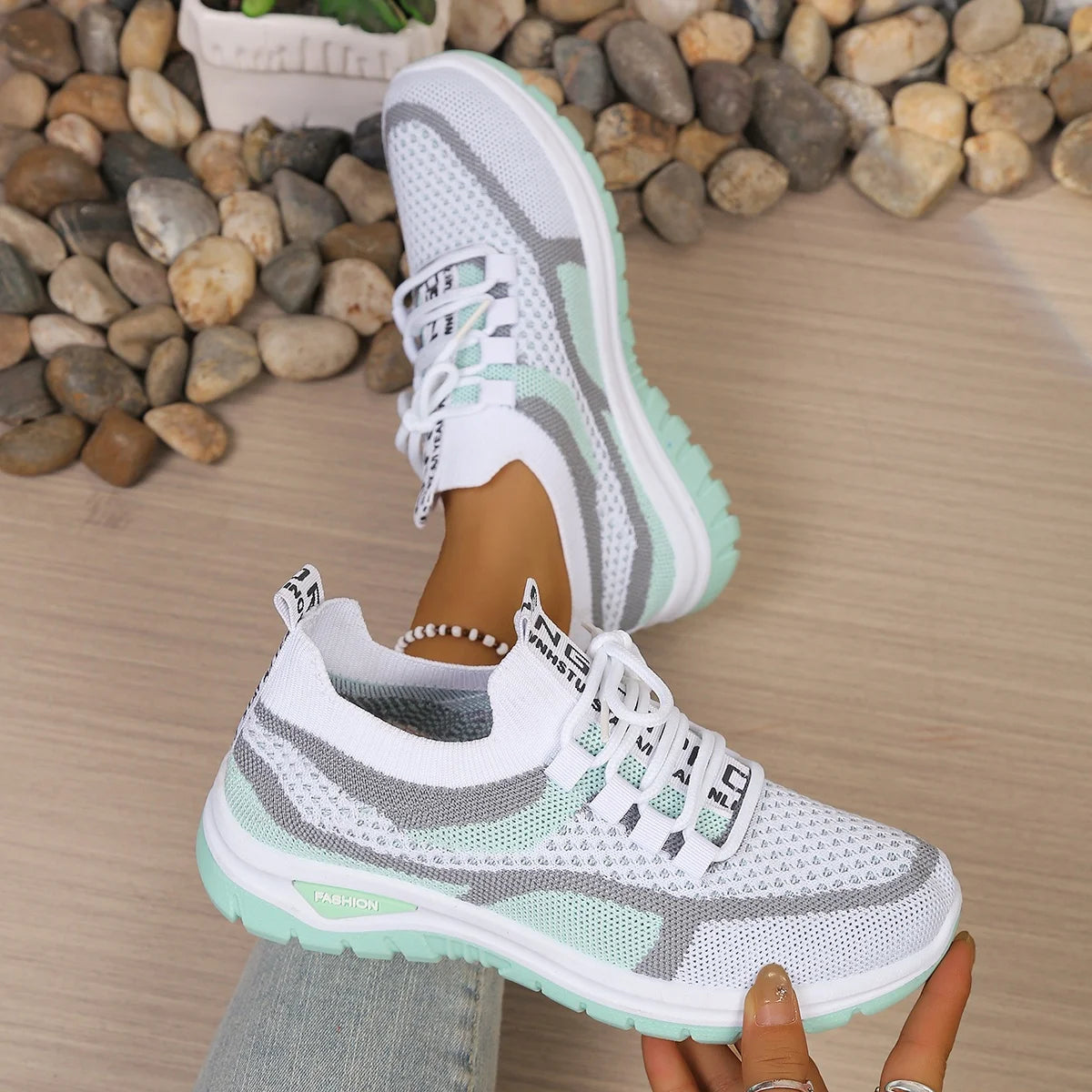 Women’s Breathable Knit Sneakers – Lightweight Lace-Up Walking Shoes for Running, Travel & Everyday Wear