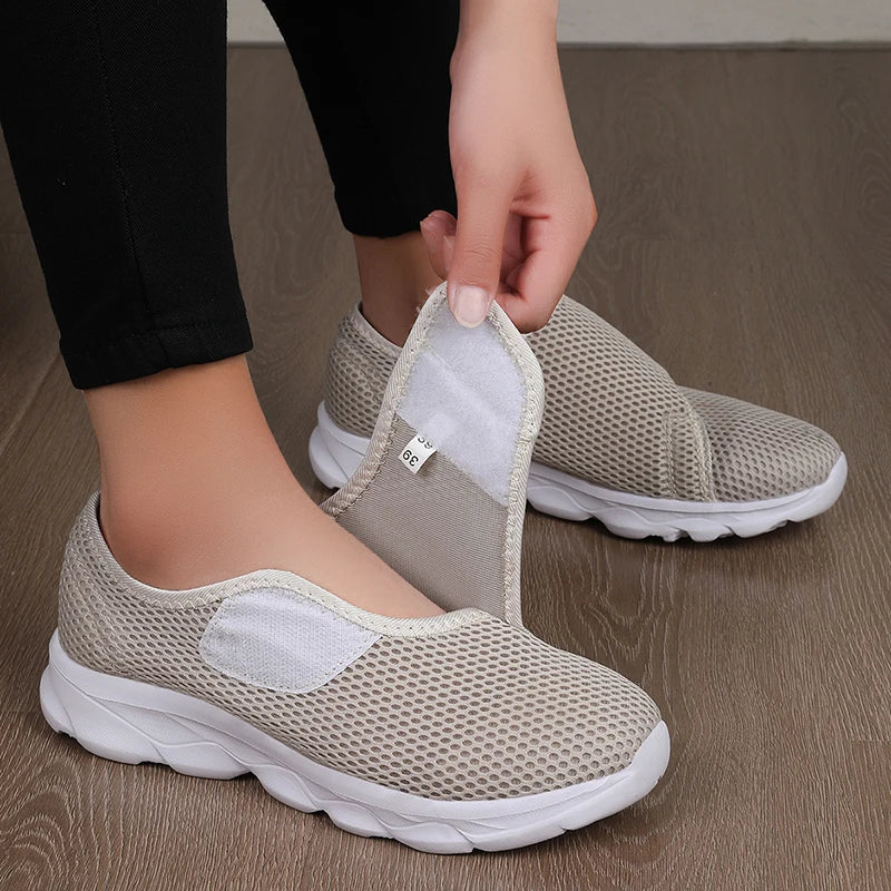 Women’s Breathable Mesh Slip-On Sneakers – Lightweight Walking Shoes for Casual, Travel & Everyday Wear