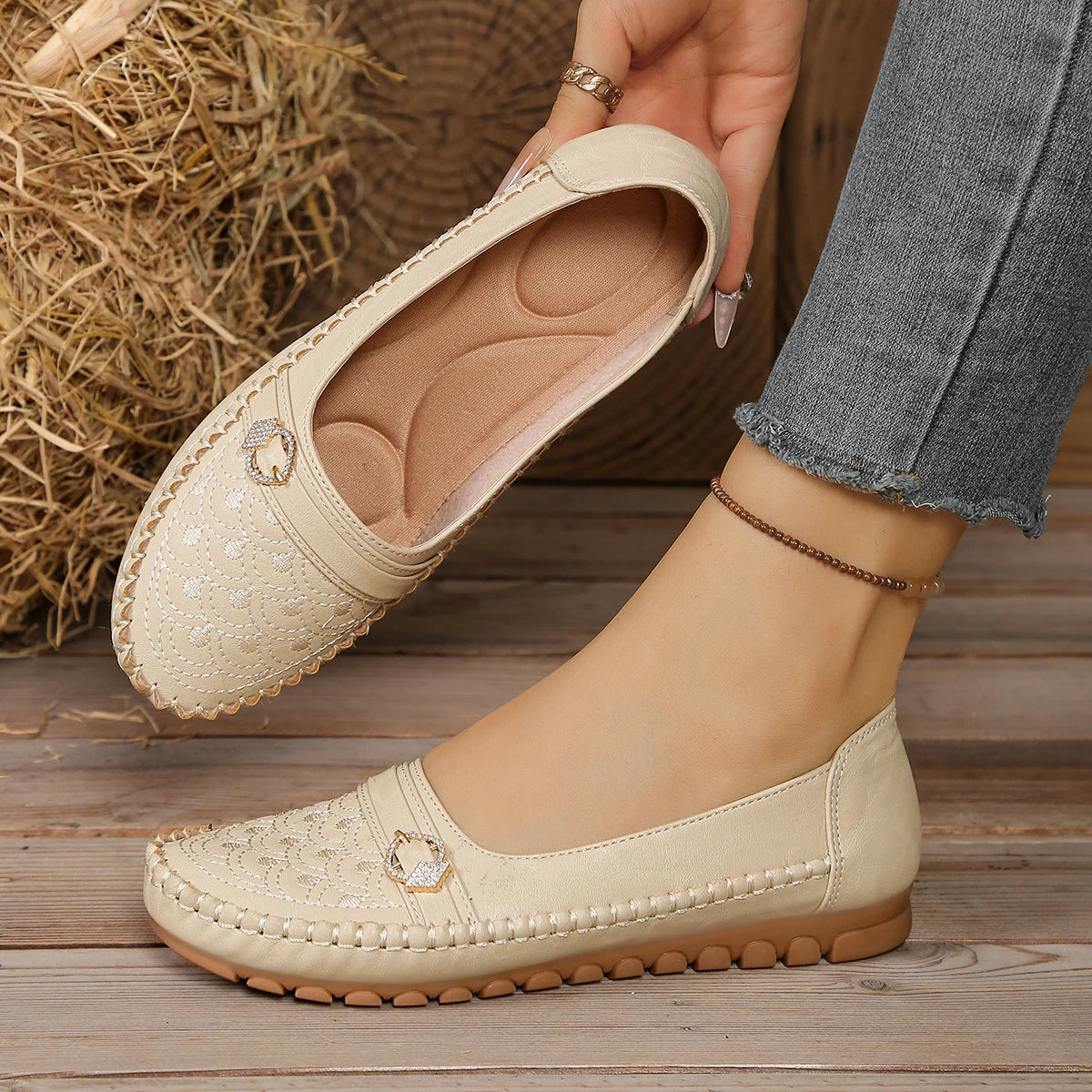 Women’s Orthopedic Comfort Ballet Flats – Cushioned Slip-On Walking Shoes for Casual, Travel & Everyday Wear