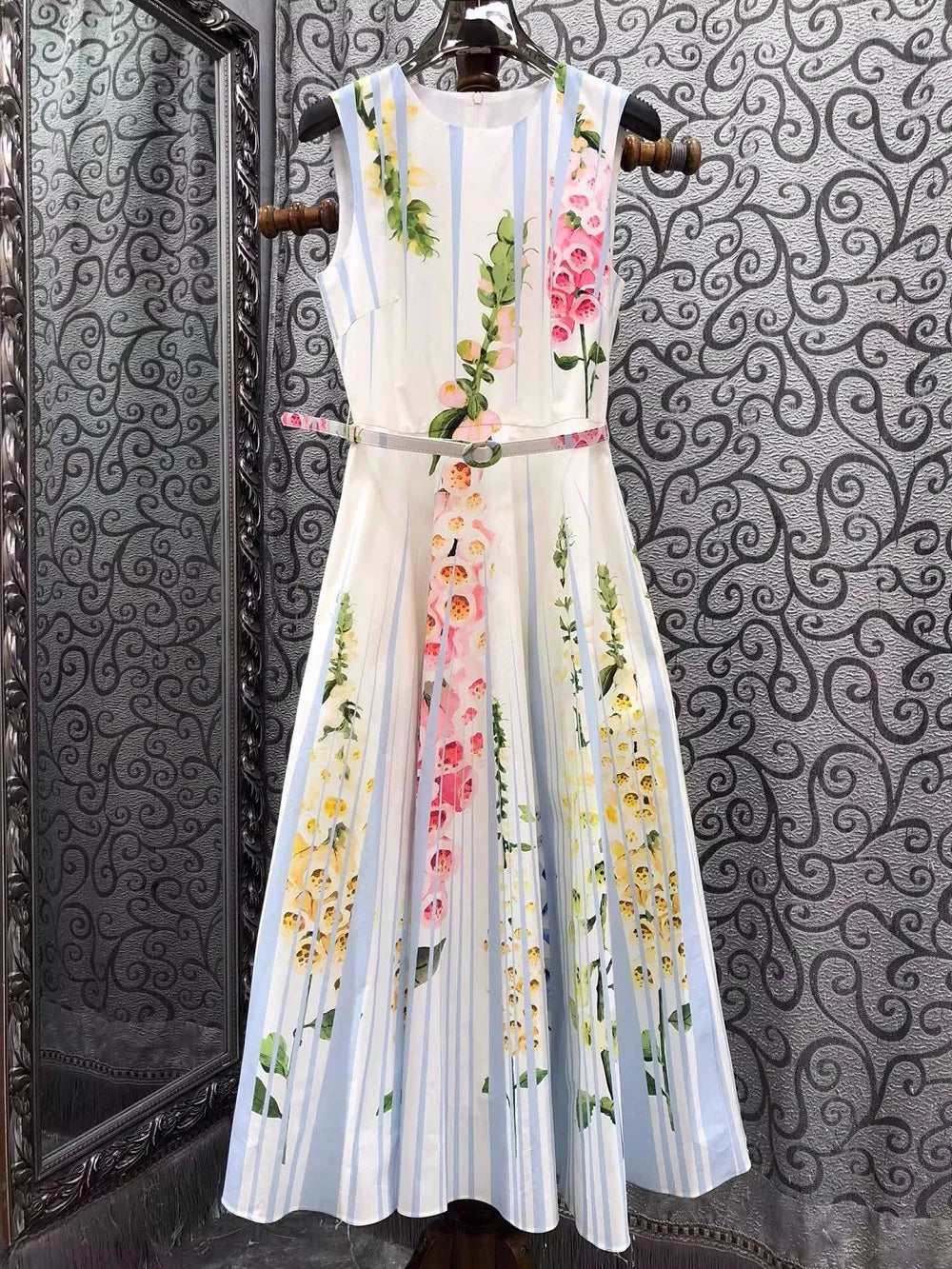 Women’s Floral Pleated Midi Dress | Elegant Sleeveless Garden Party & Wedding Guest Dress