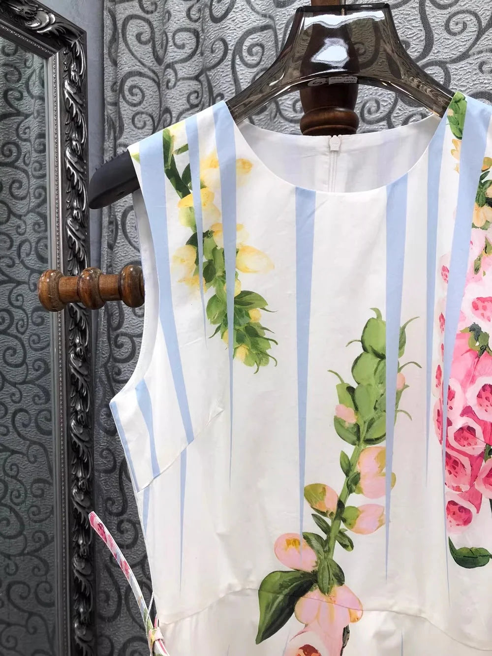 Women’s Floral Pleated Midi Dress | Elegant Sleeveless Garden Party & Wedding Guest Dress