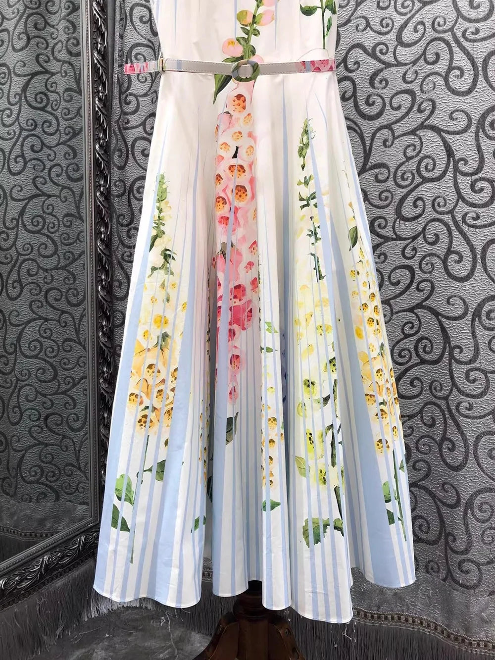 Women’s Floral Pleated Midi Dress | Elegant Sleeveless Garden Party & Wedding Guest Dress