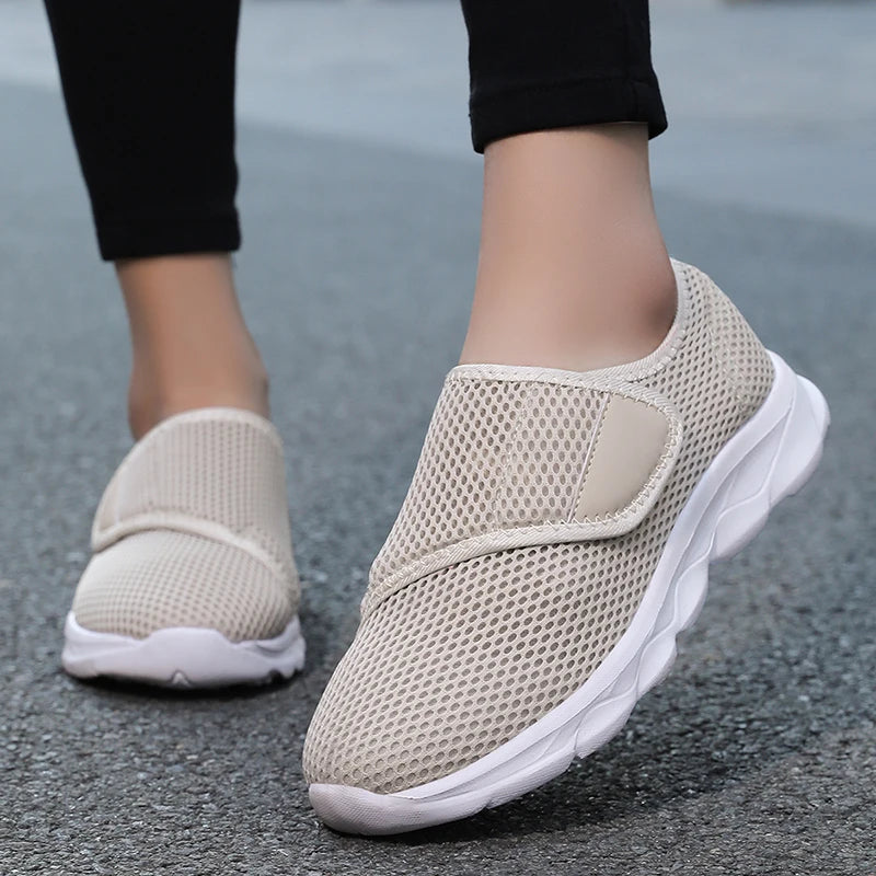 Women’s Breathable Mesh Slip-On Sneakers – Lightweight Walking Shoes for Casual, Travel & Everyday Wear