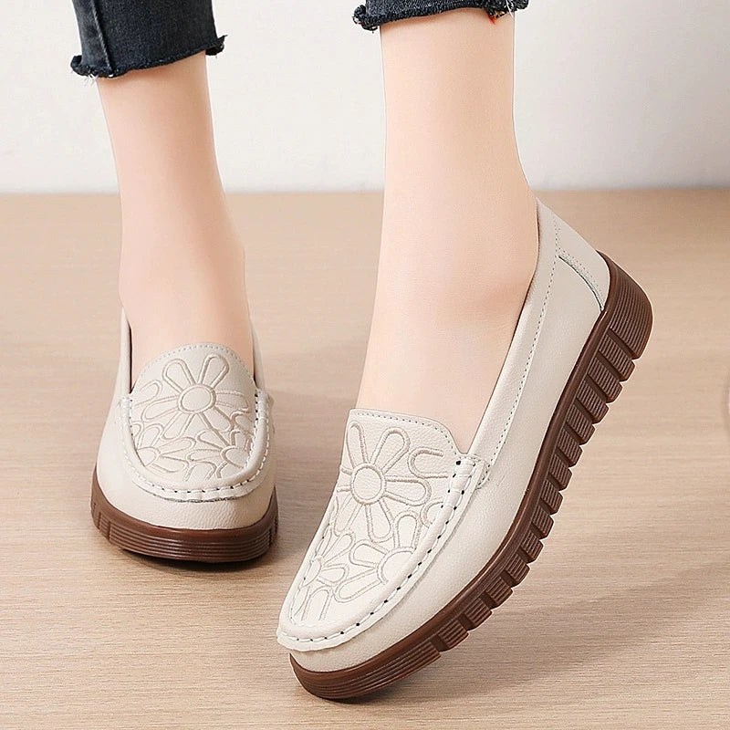 Women’s Floral orthopaedic Comfort Loafers – Casual Slip-On Walking Shoes for Office, Travel & Everyday Wear
