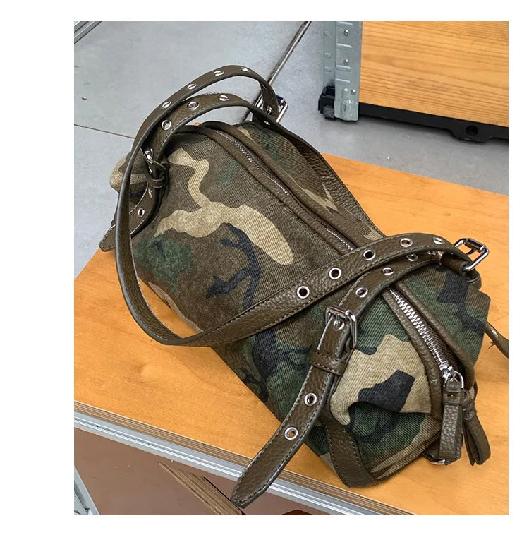 Camouflage Shoulder Bag for Women | Casual Canvas Handbag | Trendy Y2K Baguette Purse | Everyday Street Style Bag