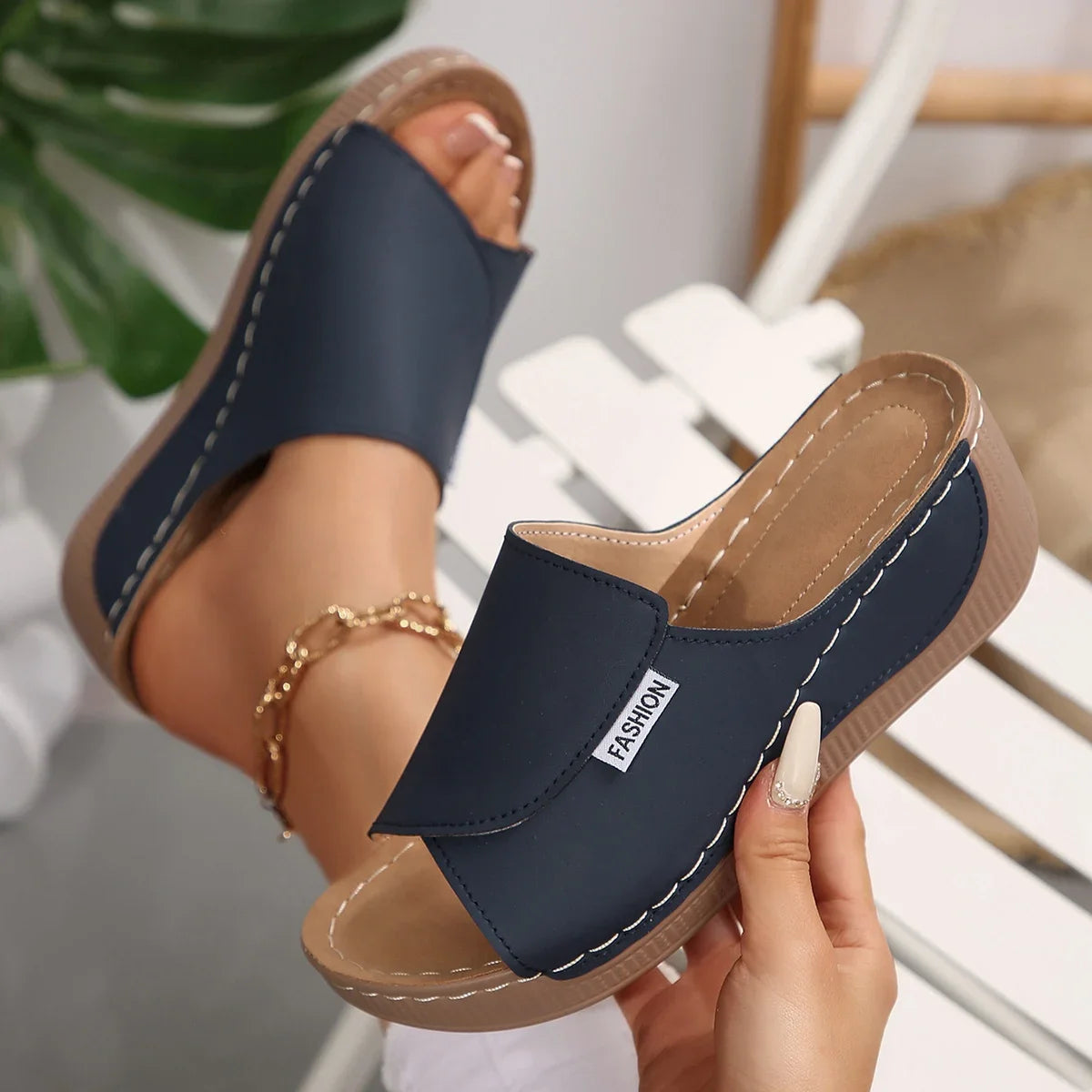 Women’s Casual Comfort Slide Sandals – Soft Slip-On Flat Slippers for Everyday & Summer Wear
