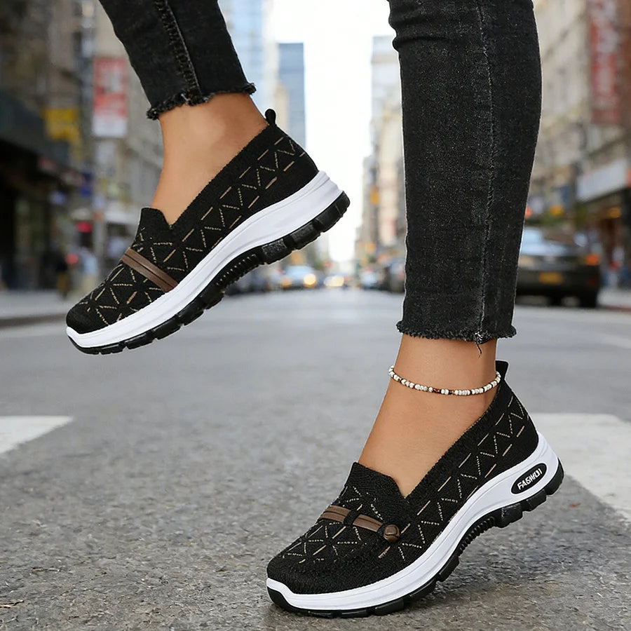 Women’s Breathable orthopaedic Knit Loafers – Lightweight Slip-On Walking Shoes for Casual, Travel & Everyday Wear