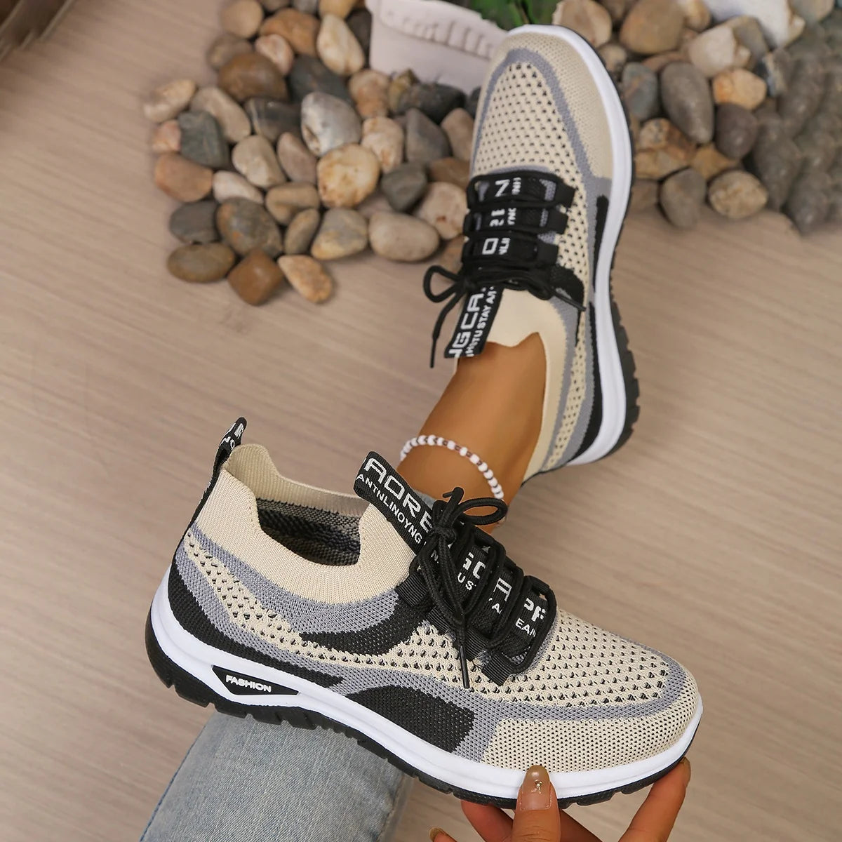 Women’s Breathable Knit Sneakers – Lightweight Lace-Up Walking Shoes for Running, Travel & Everyday Wear