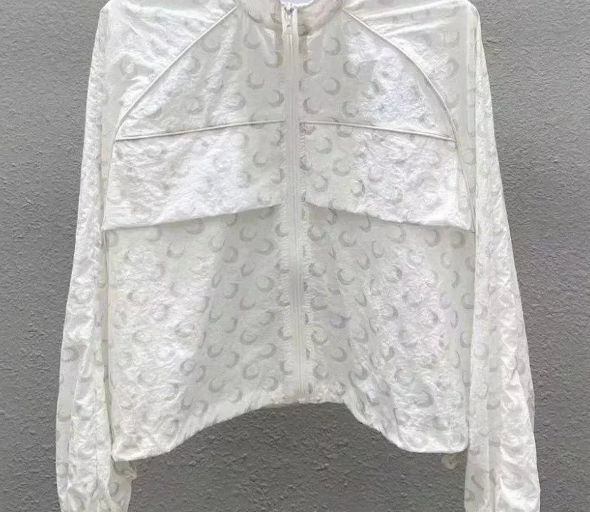Women’s Reflective Print Cropped Windbreaker Jacket | Lightweight Zip-Up UV Protection Jacket for Running, Cycling, Travel & Streetwear