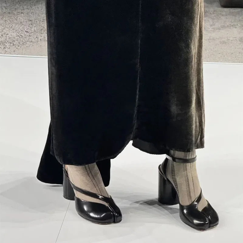 Women’s Tabi Mary Jane Block Heel Pumps – Patent Leather Ankle Strap Shoes for Office, Party & Everyday Chic Wear