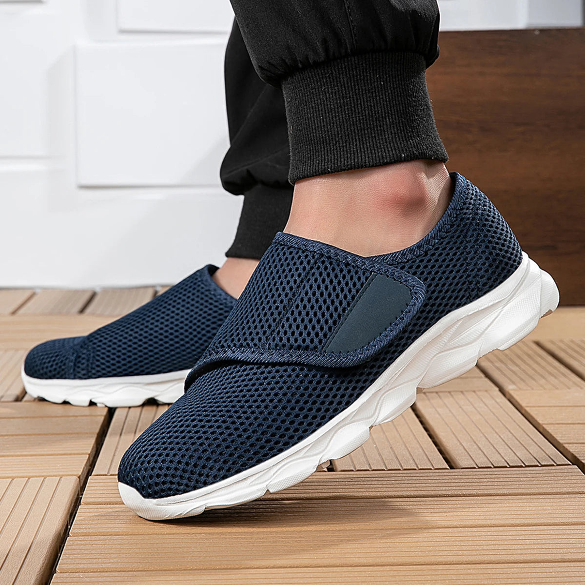 Women’s Breathable Mesh Slip-On Sneakers – Lightweight Walking Shoes for Casual, Travel & Everyday Wear