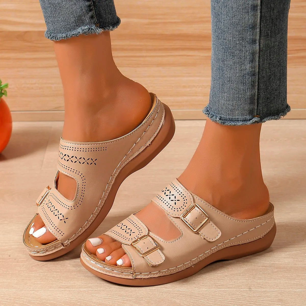 Women’s orthopaedic Comfort Buckle Slide Sandals – Adjustable Open Toe Casual Slippers for Everyday & Summer Wear